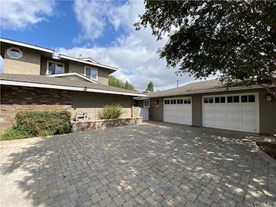 937 E Fairway Dr Orange, CA 92866