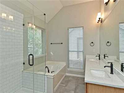 918 Savanna LN Cedar Park, TX 78613