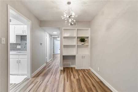 2425 Ashdale DR #12 Austin, TX 78757