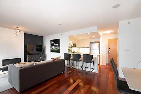 120 Milross Avenue #1603 Vancouver, BC V6A 4K7