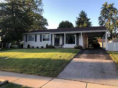 11903 Brookmont Dr Maryland Heights, MO 63043