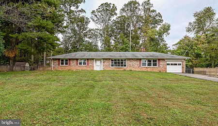 8032 Idylwood Rd Dunn Loring, VA 22027