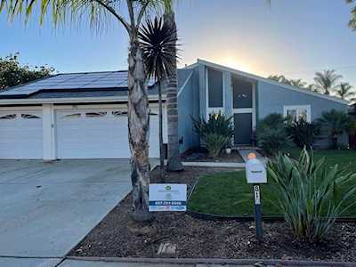 810 Lacebark Street San Marcos, CA 92069