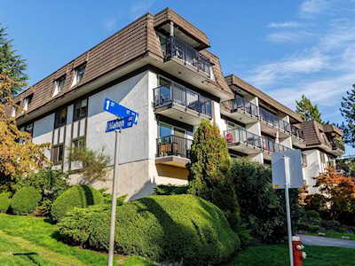 270 W 1st Street #207 North Vancouver, BC V7M 1B4