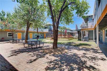 2401 Manor RD #132 Austin, TX 78722