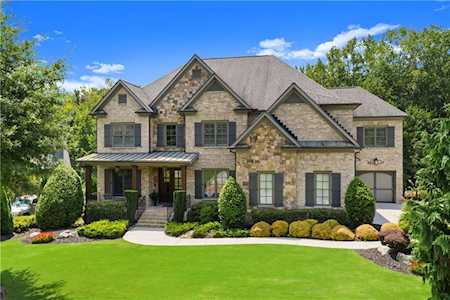 2285 Manor Creek Ct Cumming, GA 30041