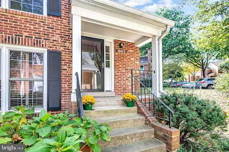 2518C Walter Reed S Arlington, VA 22206
