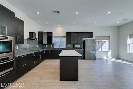 2313 Mariposa Ave Las Vegas, NV 89104
