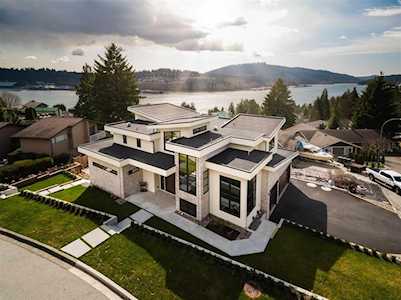 168 Roe Drive Port Moody, BC V3H 3M8