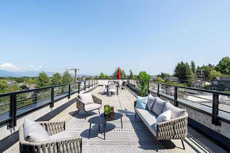4408 Cambie Street #405 Vancouver, BC V5Y 0M2