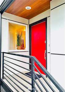 2811 22nd Ave W #2811 Seattle, WA 98199
