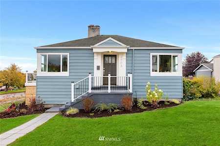 3903 SW Dakota St Seattle, WA 98116