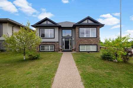 216 Loutit Rd Fort Mcmurray, AB T9K 0