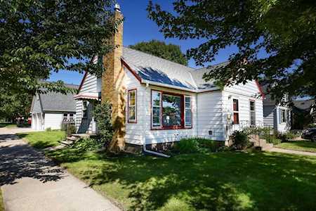 455 Arlington Avenue W Saint Paul, MN 55117