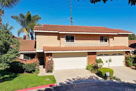 7951 Waterfall Circle Huntington Beach, CA 92648