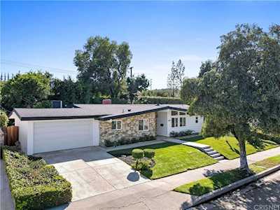 23010 Brenford St Woodland Hills, CA 91364