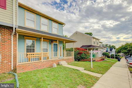 2425 Rosecroft Village Circle E Oxon Hill, MD 20745
