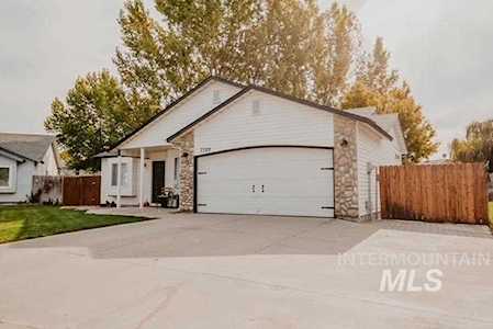 7789 E Mountain Oak Drive Nampa, ID 83687