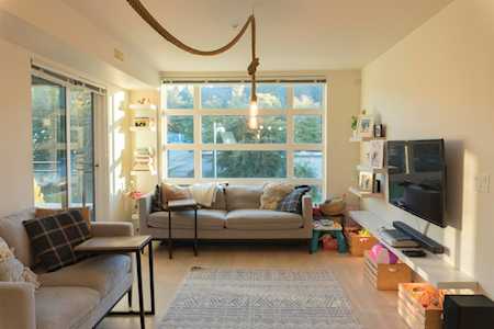 95 Moody Street #311 Port Moody, BC V3H 0H2