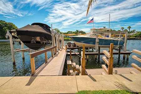 3958 48th Ave S St. Petersburg, FL 33711