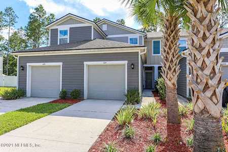 624 Servia Dr St Johns, FL 32259