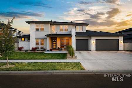 2433 Shady Glade Drive Meridian, ID 83642