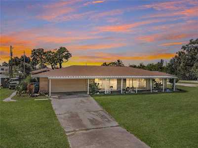 11711 36th Ave W Bradenton, FL 34210