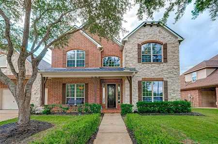 7914 Silent Forest Dr Sugar Land, TX 77479