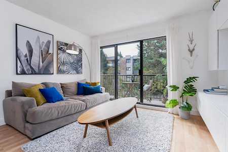 1065 E 8th Avenue #432 Vancouver, BC V5T 1V1