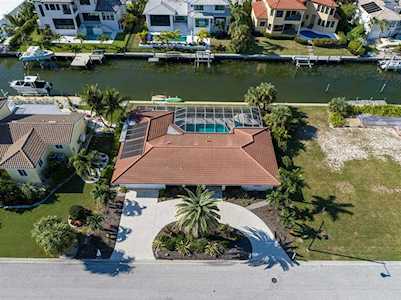 609 Halyard Ln Longboat Key, FL 34228