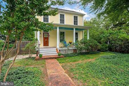 517 Burnside St Annapolis, MD 21403