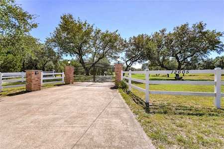 12605 Fitzhugh RD Austin, TX 78736