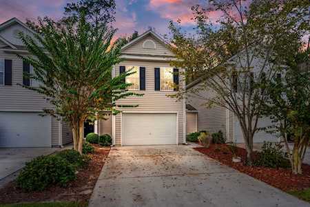 1423 Saratoga Ct North Charleston, SC 29420