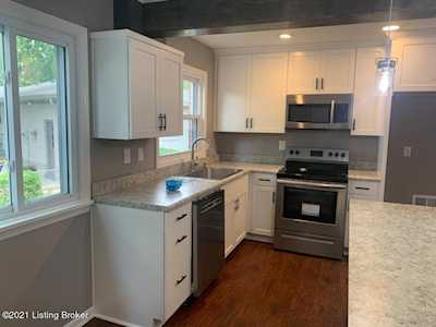 3115 Sunny Ln Louisville, KY 40205