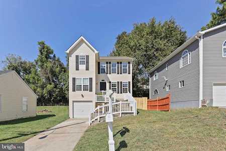 5818 Burgundy St Capitol Heights, MD 20743