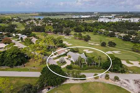3904 Pinar Dr Bradenton, FL 34210