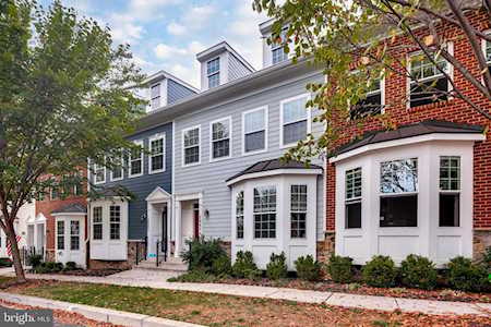 5865 Duncan Dr Ellicott City, MD 21043