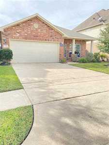 7431 Welsh Stone Ln Houston, TX 77049