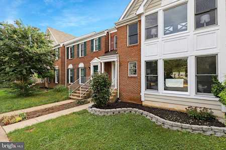 21793 Canfield Terrace Sterling, VA 20164
