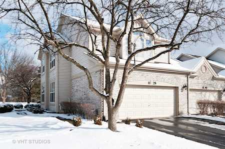 1128 Tennyson Ln Naperville, IL 60540