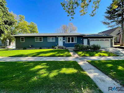 800 S Menlo Ave Sioux Falls, SD 57104
