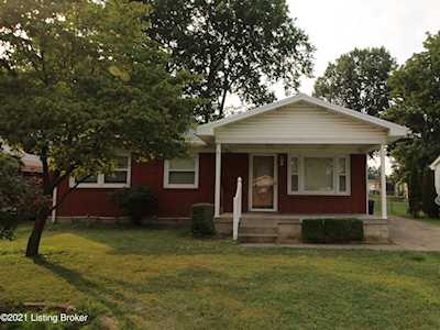 1323 Lacona Ln Louisville, KY 40213