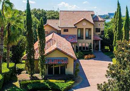 7051 Phillips Cove Ct Orlando, FL 32819