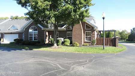 10019 Brownsboro Gardens Cir Louisville, KY 40241