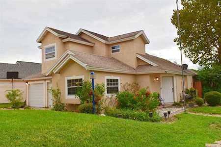 2200 Canonero Ct Orlando, FL 32825