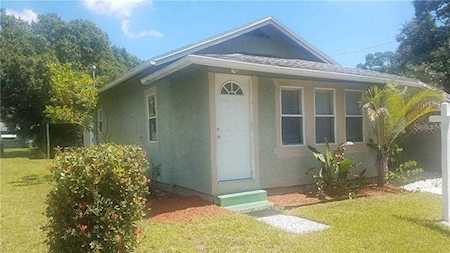 1229 36th Ave N St. Petersburg, FL 33704