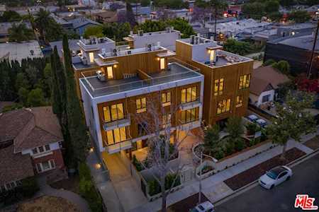 1041 N Spaulding Ave #208 Los Angeles, CA 90046