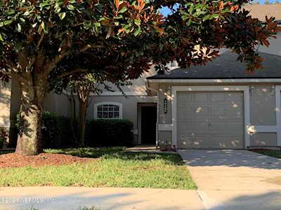 1630 Vineland Cir Fleming Island, FL 32003