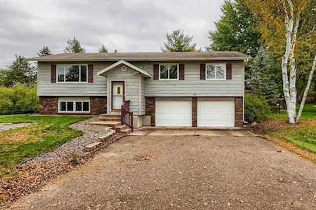 53 Quehl Avenue S Lakeland, MN 55043