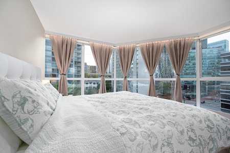1415 W Georgia Street #301 Vancouver, BC V6G 3C8